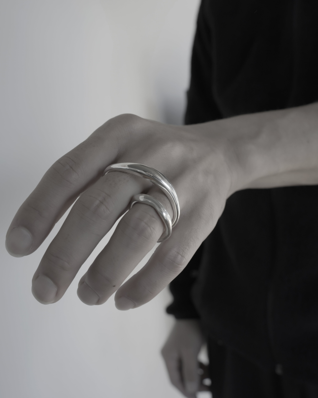 wave 2 finger ring【受注品】
