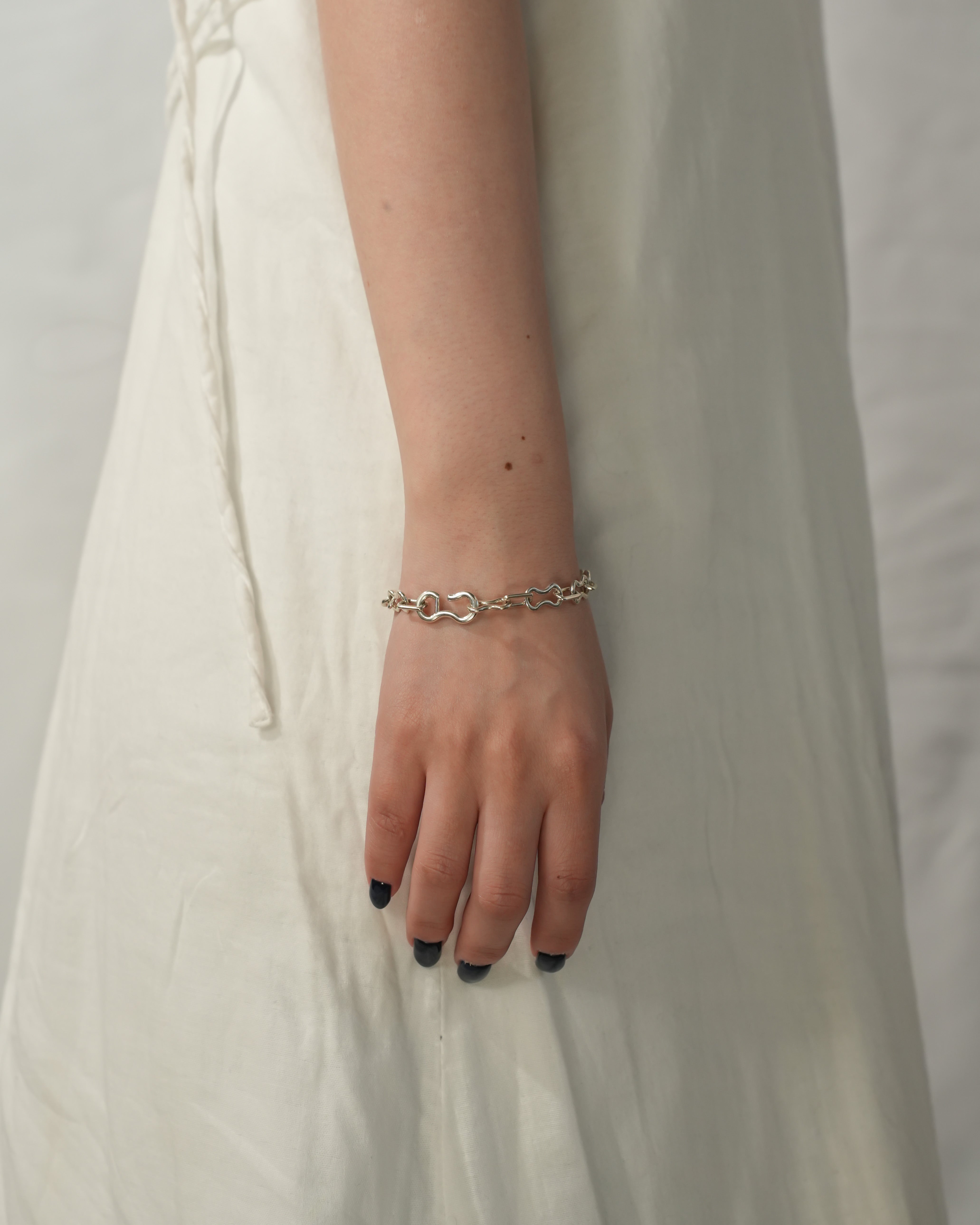 13 hook bracelet【受注品】