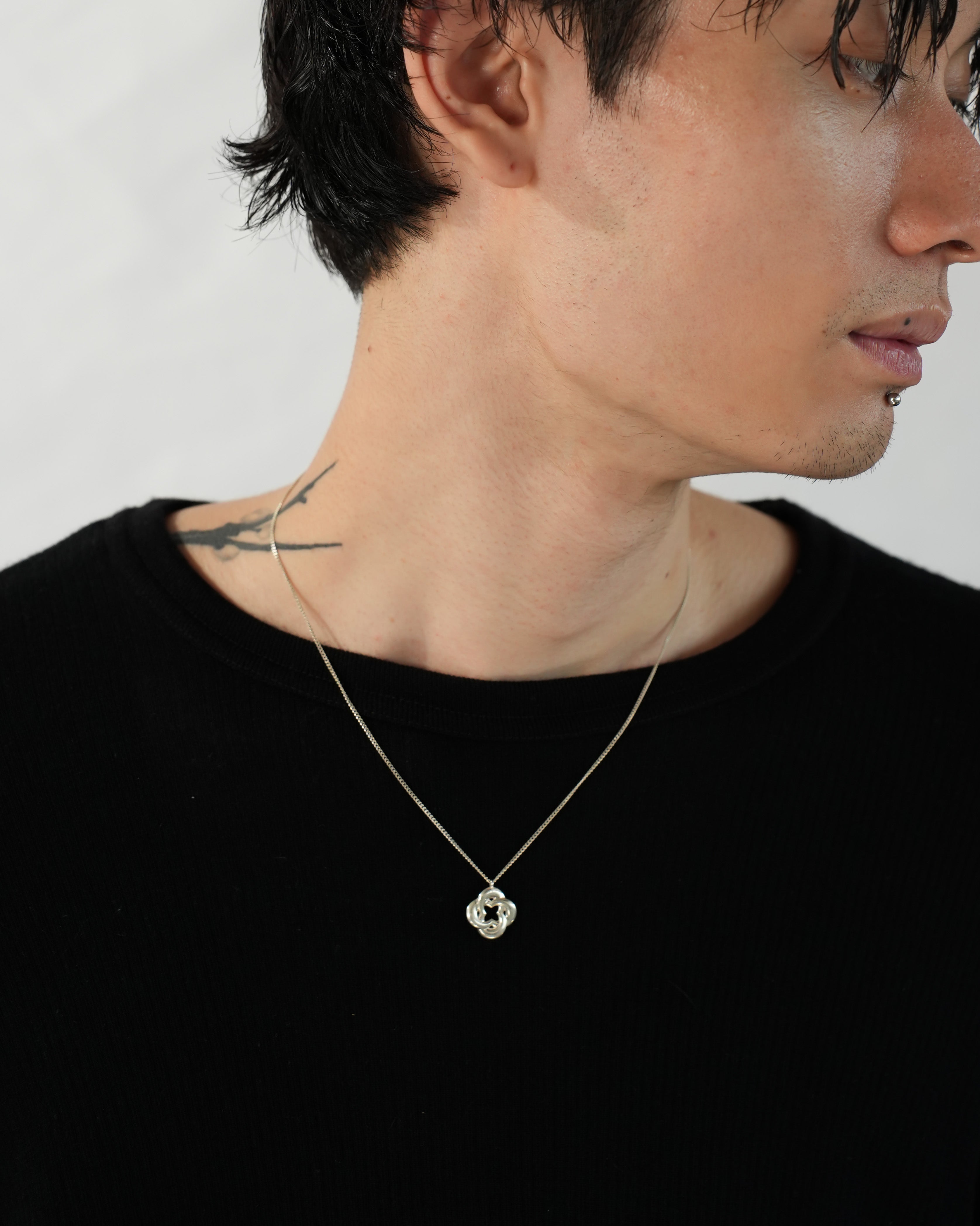 13 flower necklace【受注品】