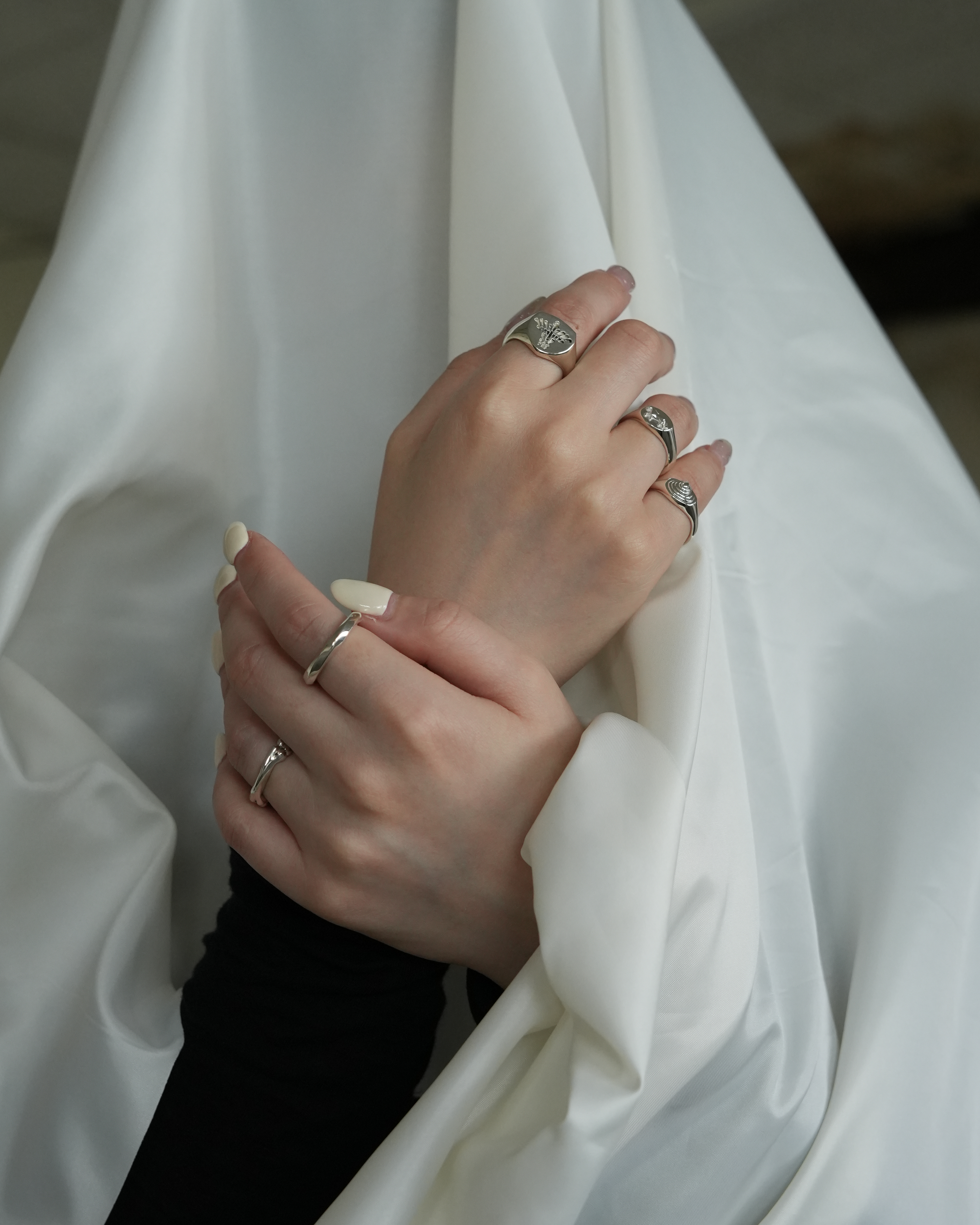Ripple Signet Ring